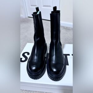 Schutz Chelsee booties